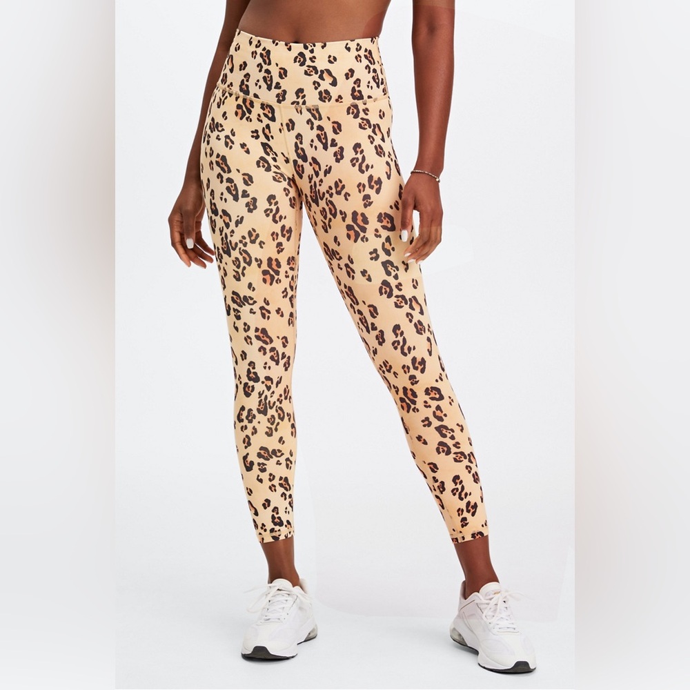 Fabletics, leopard print set, small/medium - Picture 4 of 13